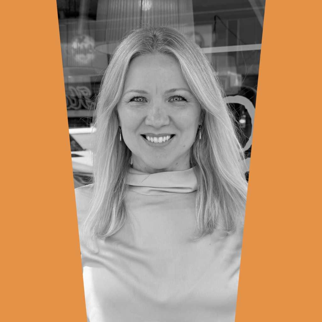 Elina Bono
