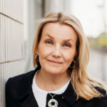 Lecloopin perustaja Sari Sarome-Nykänen toimii liike-elämän konsulttina ja on erikoistunut viennin edistämiseen ja kansainväliseen kauppaan.